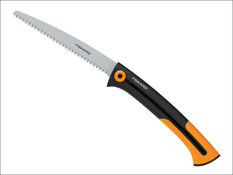 Fiskars Xtract Garden Saw SW75 225mm